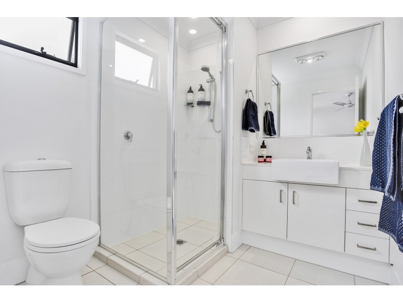 18/7 Border Drive North, Currumbin Waters QLD 4223