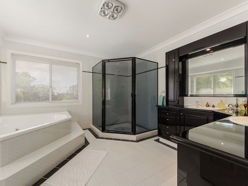 129 Glenmore Drive, Bonogin QLD 4213