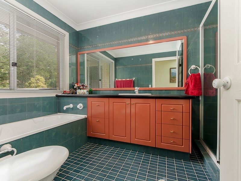 129 Glenmore Drive, Bonogin QLD 4213