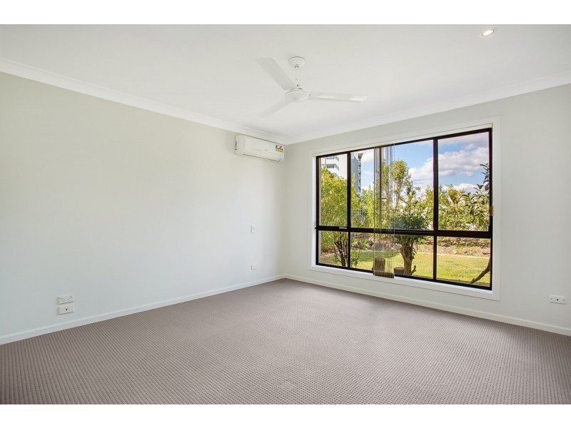 83/117 Palm Meadows Drive, Carrara QLD 4211