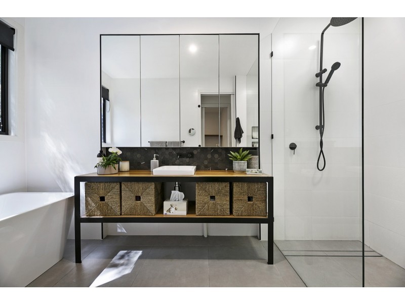 246 Carrington Road, Bonogin QLD 4213