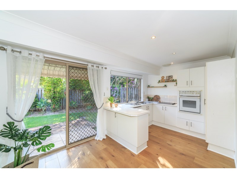 2/28-32 Golden Palms Court, Ashmore QLD 4214