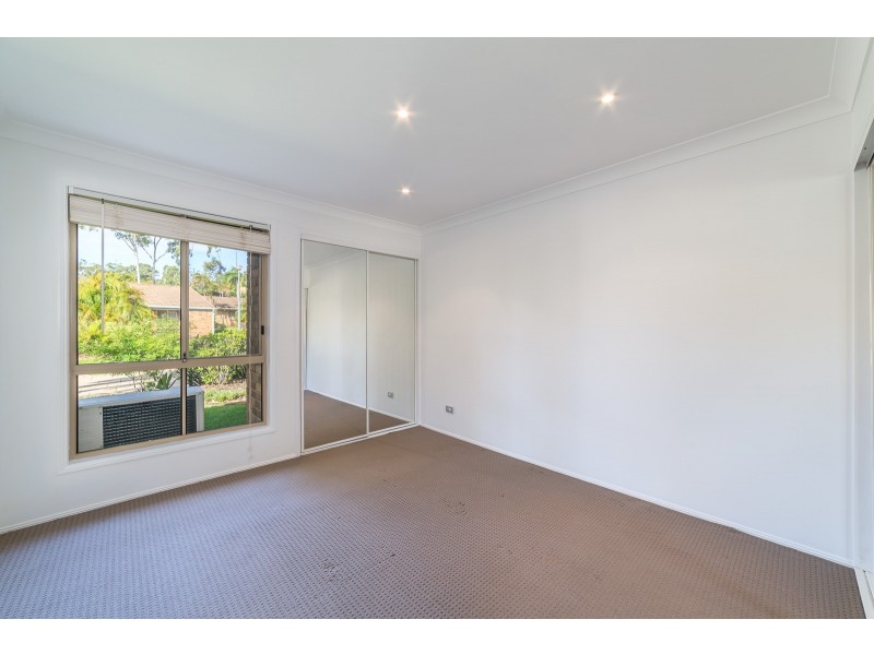 2/28-32 Golden Palms Court, Ashmore QLD 4214