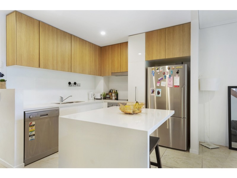 24 Parnell Boulevard, Robina QLD 4226