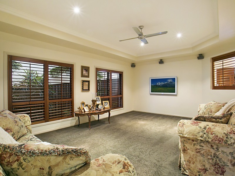 292 Ron Penhaligon Way, Robina QLD 4226