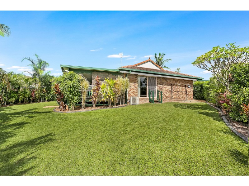 8 Rona Court, Merrimac QLD 4226