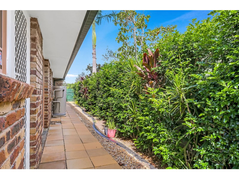 8 Rona Court, Merrimac QLD 4226