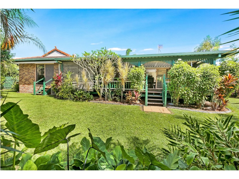 8 Rona Court, Merrimac QLD 4226
