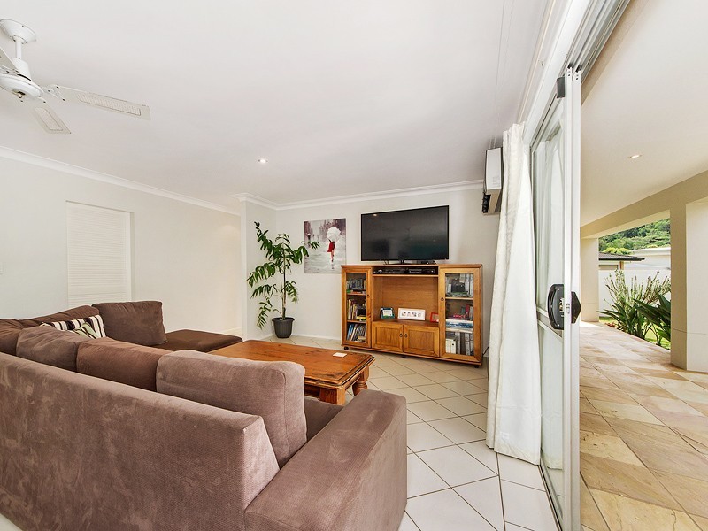 43 Tawarri Crescent, Burleigh Heads QLD 4220