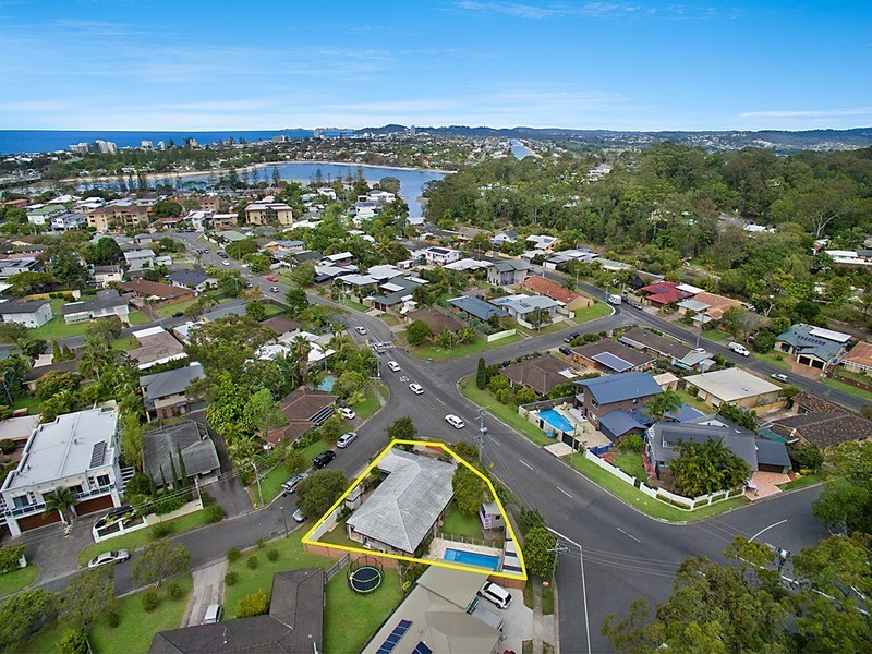 43 Tawarri Crescent, Burleigh Heads QLD 4220