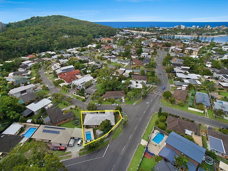 43 Tawarri Crescent, Burleigh Heads QLD 4220