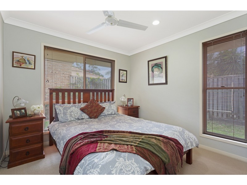 2/53 Mikado Way, Robina QLD 4226