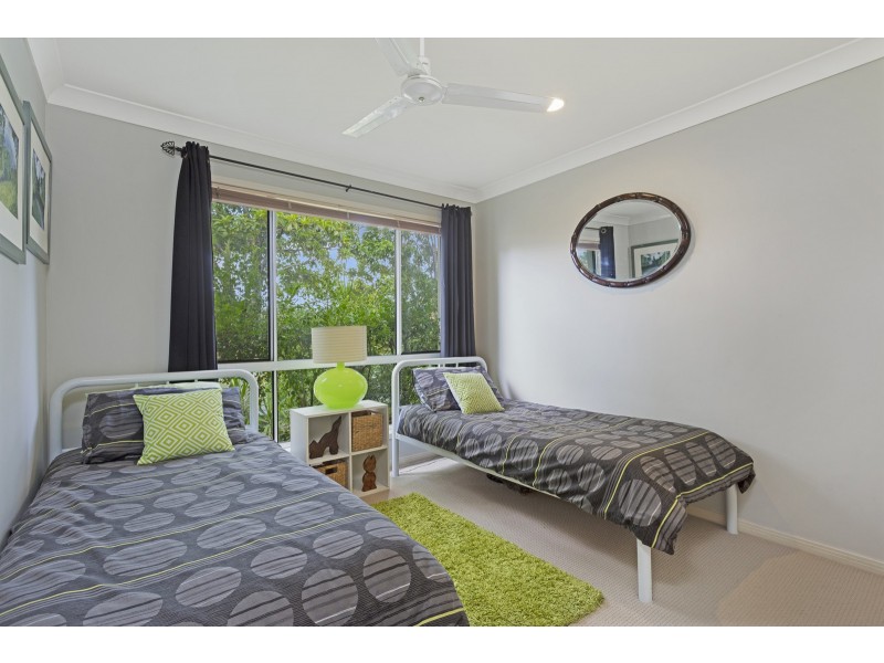 2/53 Mikado Way, Robina QLD 4226