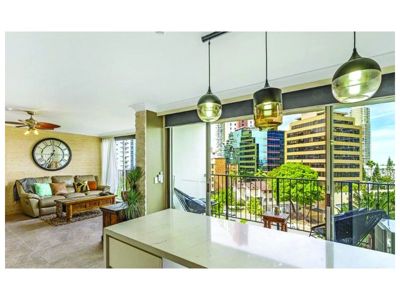 4B/2 Riverview Parade, Surfers Paradise QLD 4217