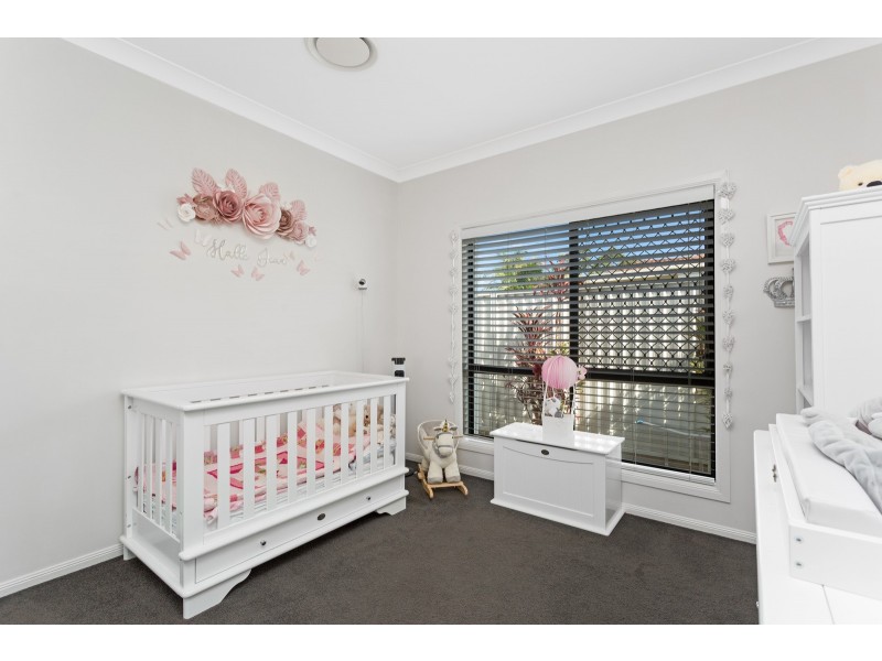 38 Straite Drive, Robina QLD 4226