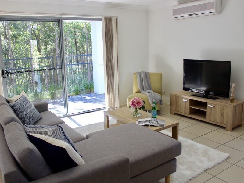 4/76 Bayswater Avenue, Varsity Lakes QLD 4227