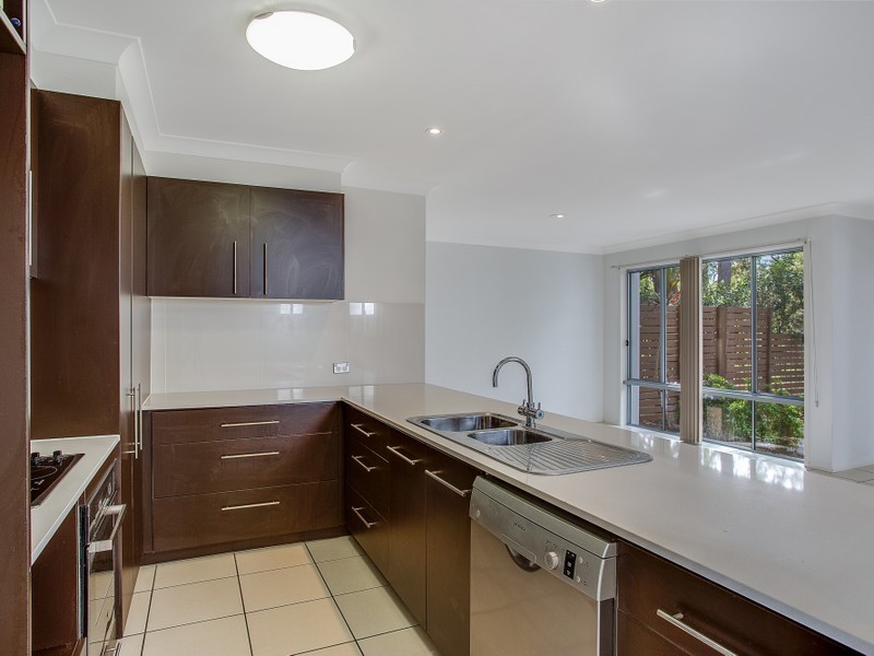 4/76 Bayswater Avenue, Varsity Lakes QLD 4227