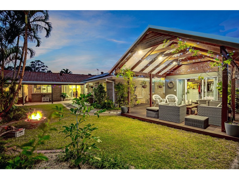 11 Brighton Crescent, Robina QLD 4226
