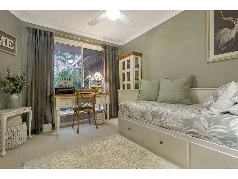 11 Brighton Crescent, Robina QLD 4226