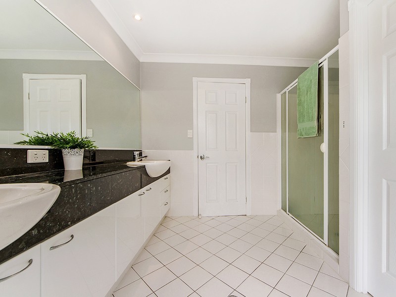 15 Wollemi Court, Reedy Creek QLD 4227