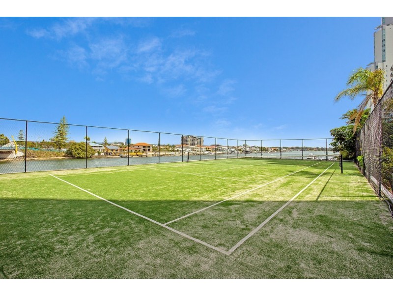4B/2 Riverview Parade, Surfers Paradise QLD 4217