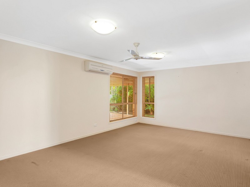 23 Gumleaf Drive, Molendinar QLD 4214