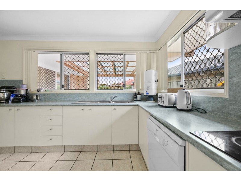 1 Massachusetts Court, Varsity Lakes QLD 4227