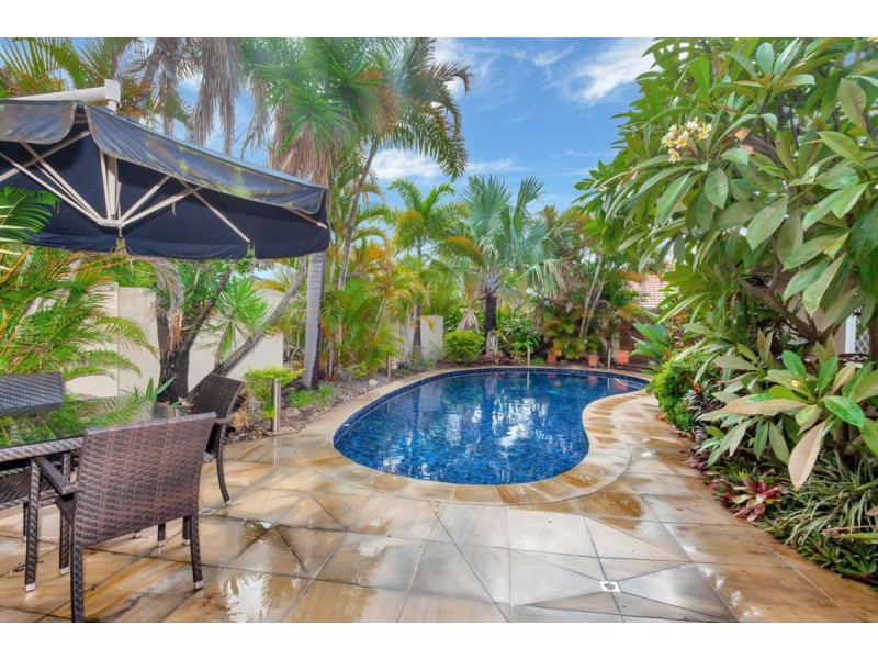 20 Homebush Drive, Robina QLD 4226