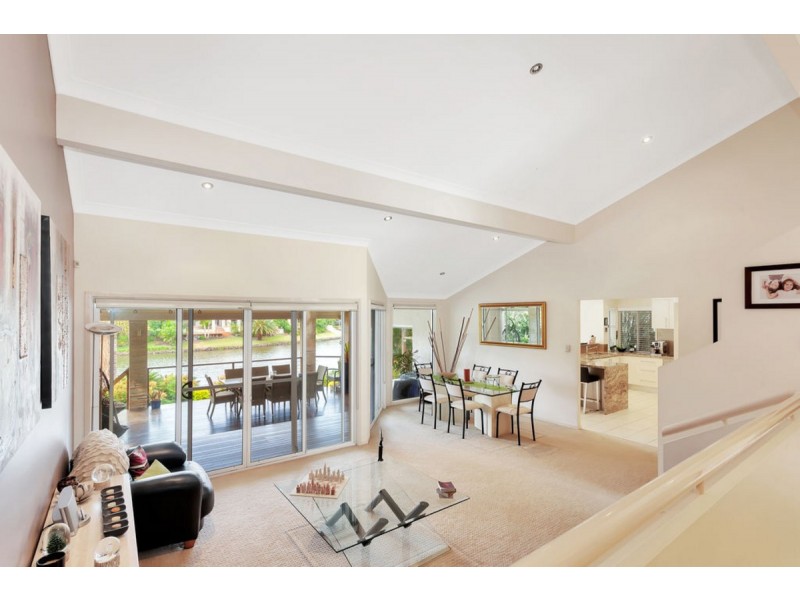 20 Homebush Drive, Robina QLD 4226