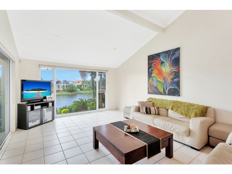 20 Homebush Drive, Robina QLD 4226