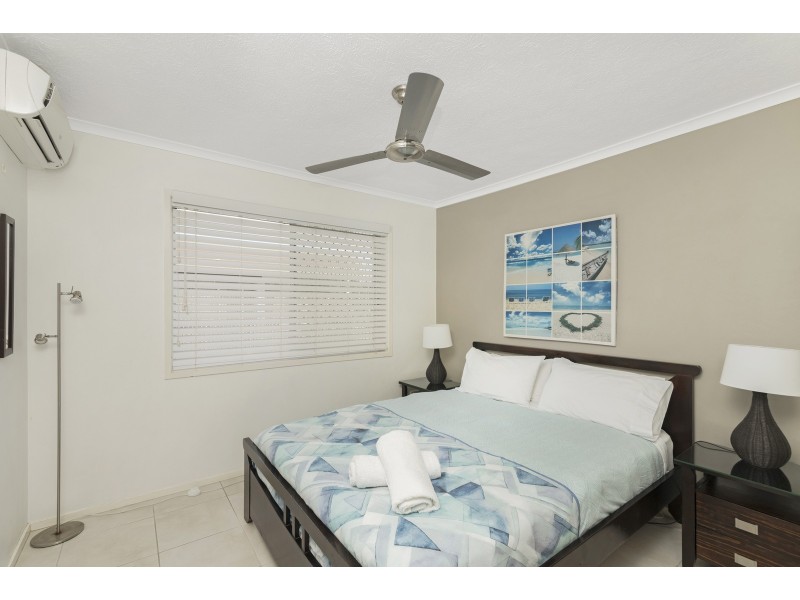 13/1899 Gold Coast Highway, Burleigh Heads QLD 4220