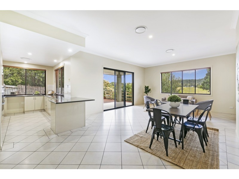 45 Gerona Circuit, Varsity Lakes QLD 4227