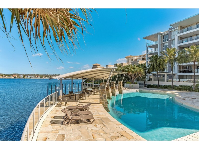 18/255 Varsity Parade, Varsity Lakes QLD 4227