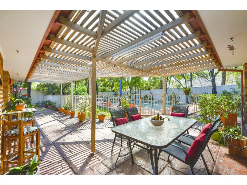 16 Trinity Place, Robina QLD 4226