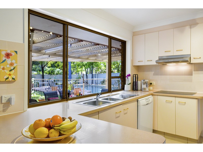 16 Trinity Place, Robina QLD 4226