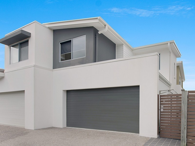 18 Lillie Street, Burleigh Waters QLD 4220