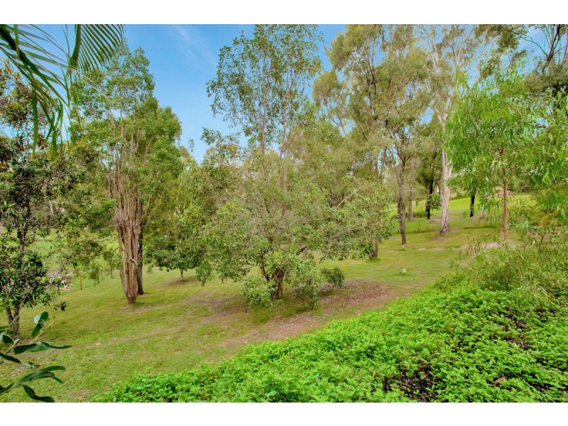 30 Tallai Road, Tallai QLD 4213