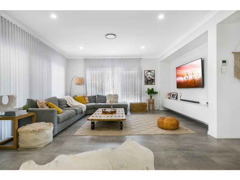 17 Coronata Place, Reedy Creek QLD 4227