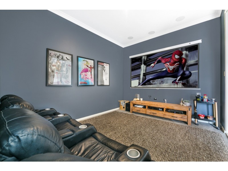 17 Coronata Place, Reedy Creek QLD 4227