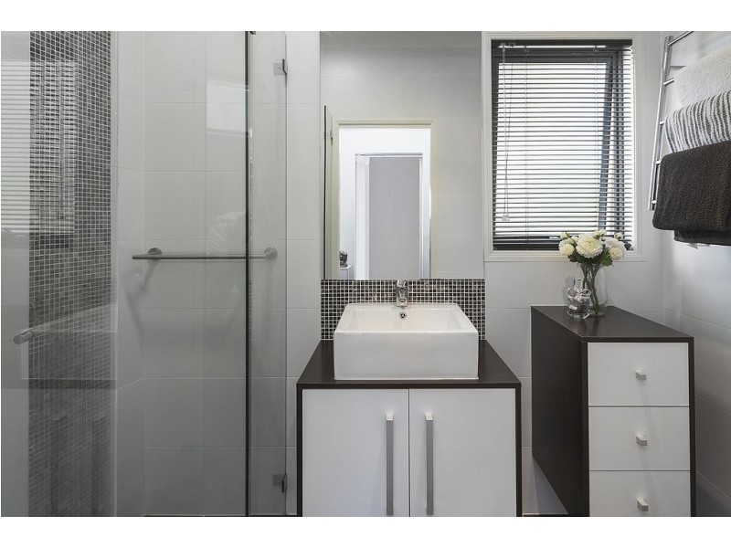 12 Corvus Way, Robina QLD 4226