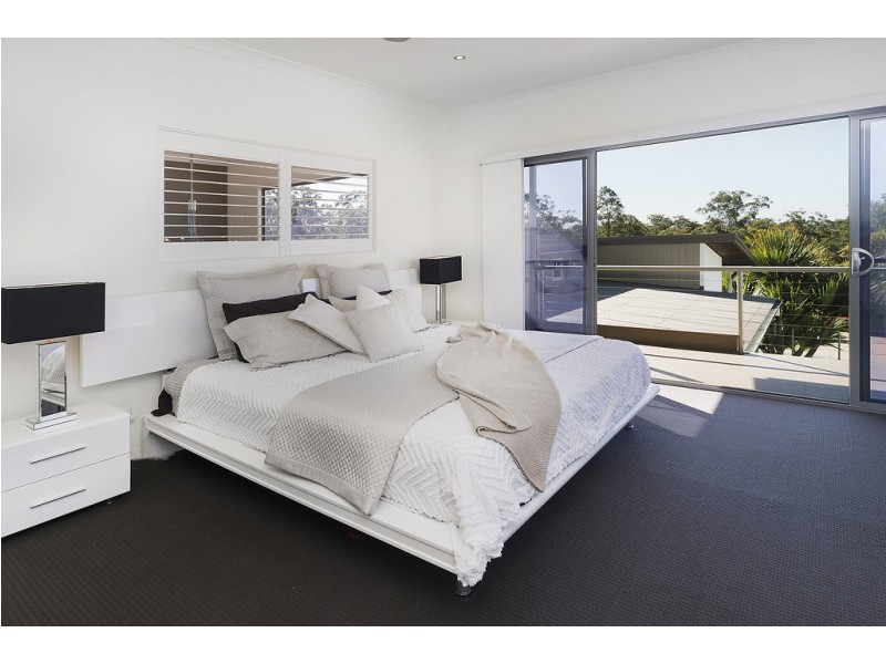 12 Corvus Way, Robina QLD 4226