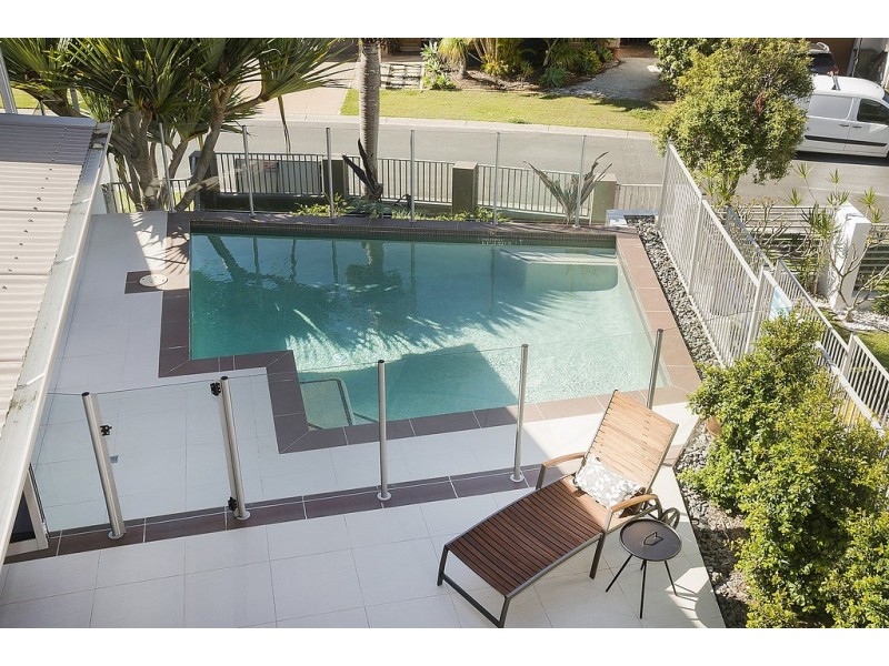 12 Corvus Way, Robina QLD 4226