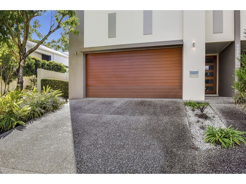 8001A Vista Drive, Benowa QLD 4217