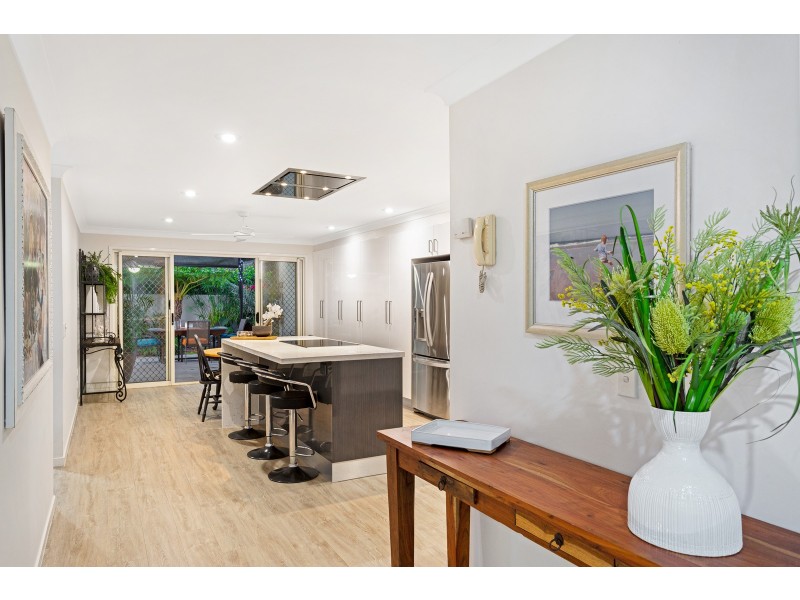 129 Easthill Drive, Robina QLD 4226