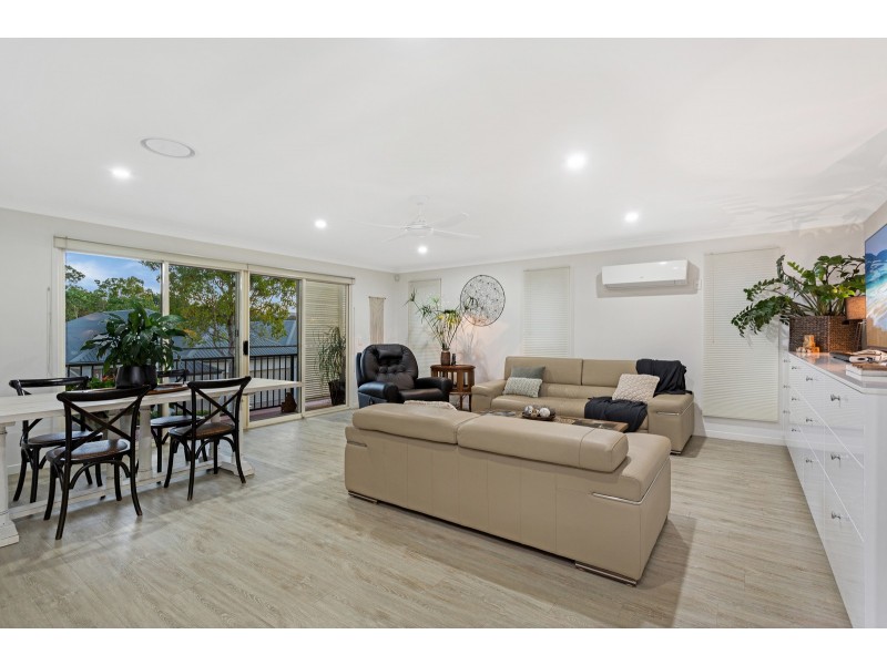 129 Easthill Drive, Robina QLD 4226