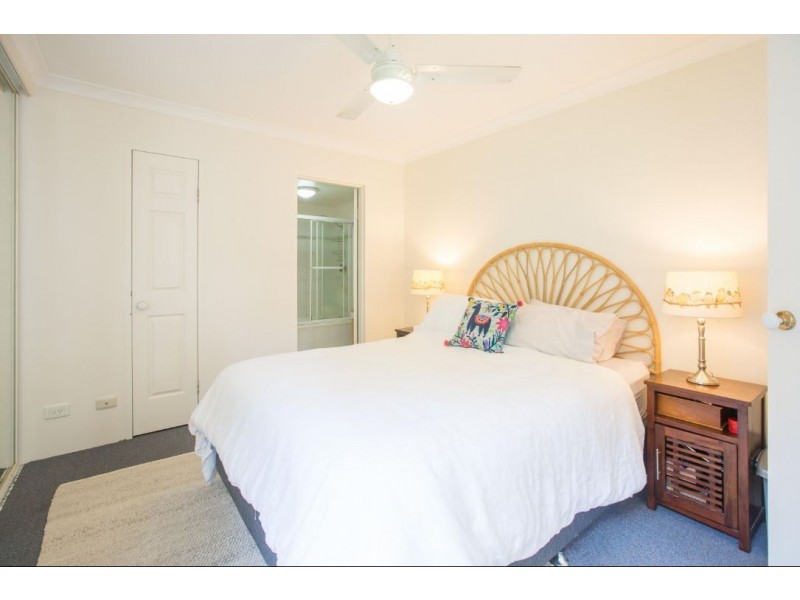 19/28 Chairlift Avenue, Miami QLD 4220