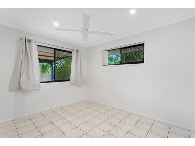 44 Lemana La, Miami QLD 4220