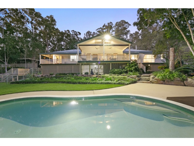 8 Hugh Guinea Court, Worongary QLD 4213