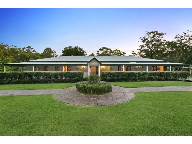 8 Hugh Guinea Court, Worongary QLD 4213