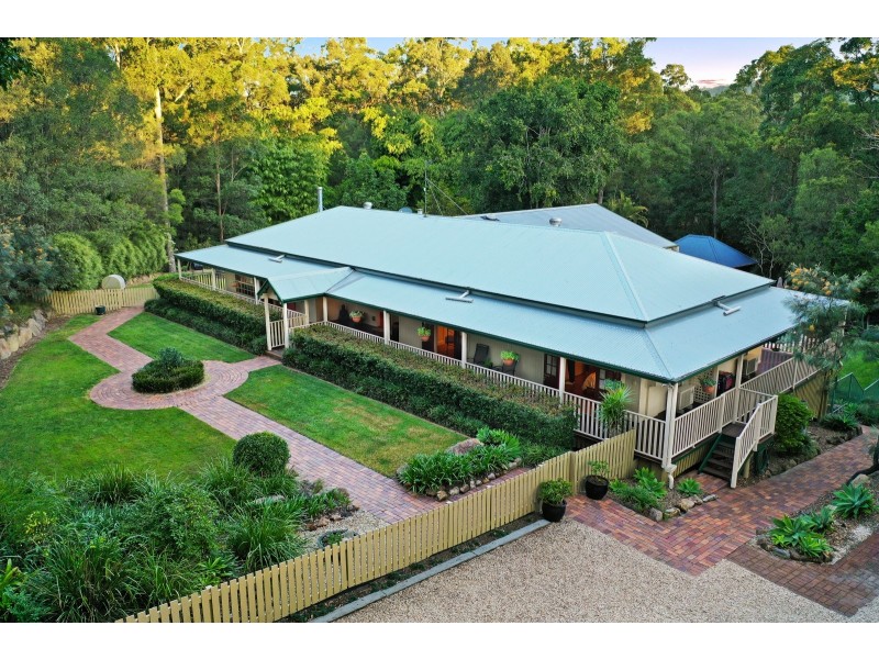 8 Hugh Guinea Court, Worongary QLD 4213